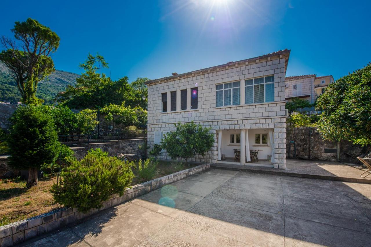 Apartment Near Old Town, Free Parking & Huge Garden Dubrovnik Exteriör bild